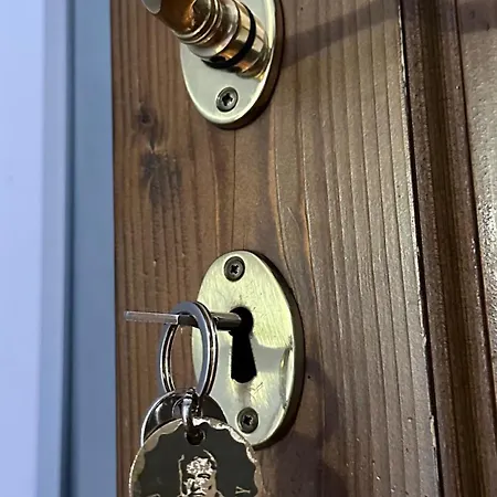 Ca' Hemingway Апарт-отель Бассано-дель-Граппа